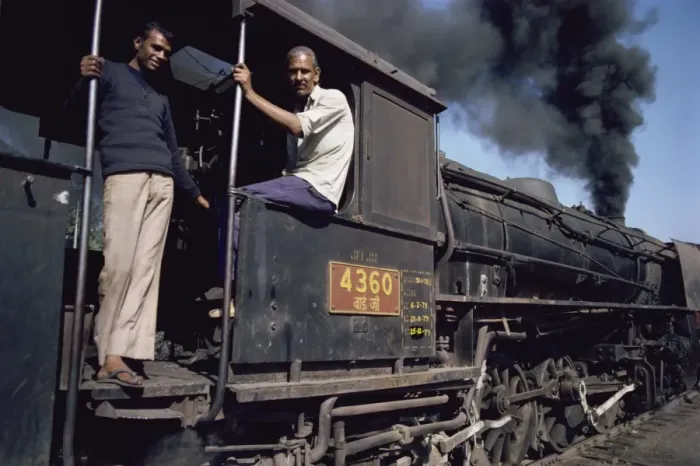 Framed Print : Steam locomotive, India, Asia Framed Print : Steam locomotive, India, Asia
