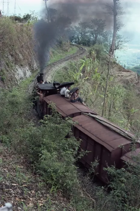 Framed Print : Steam train on the way to Darjeeling Framed Print : Steam train on the way to Darjeeling