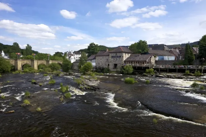 Framed Print : Stone bridge across the river Dee, first constructed in 1345 by John Trevor I Framed Print : Stone bridge across the river Dee, first constructed in 1345 by John Trevor I