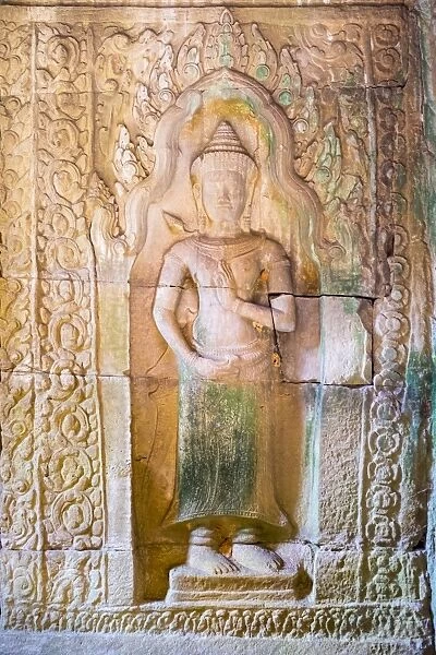 Stone carvings at Prasat Preah Khan temple ruins, Angkor, UNESCO World Heritage Site