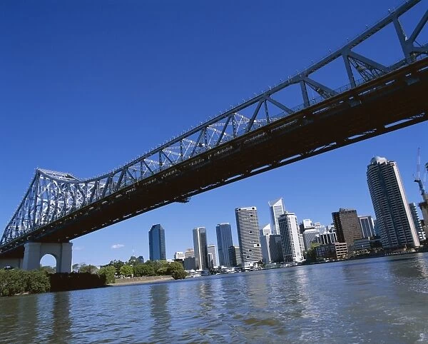 The Storey Bridge and city skyline across the Brisbane River, Brisbane