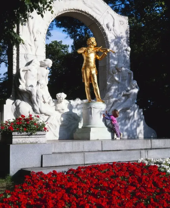Framed Print : Strauss monument in Stadt park, Vienna, Austria, Europe Framed Print : Strauss monument in Stadt park, Vienna, Austria, Europe