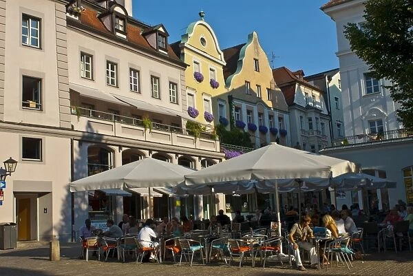 Street cafe, Regensburg, Bavaria, Germany, Europe