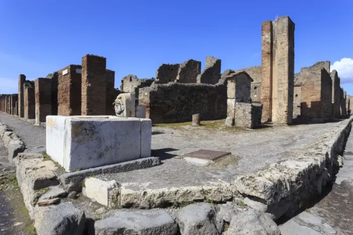 Framed Print : Street corner with public fountain, Roman ruins of Pompeii, UNESCO World Heritage Site Framed Print : Street corner with public fountain, Roman ruins of Pompeii, UNESCO World Heritage Site
