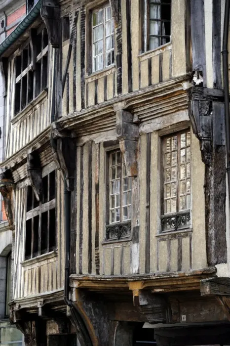 Framed Print : Street of half timbered houses, Dinan, Cotes-d Armor, Brittany (Bretagne) Framed Print : Street of half timbered houses, Dinan, Cotes-d Armor, Brittany (Bretagne)