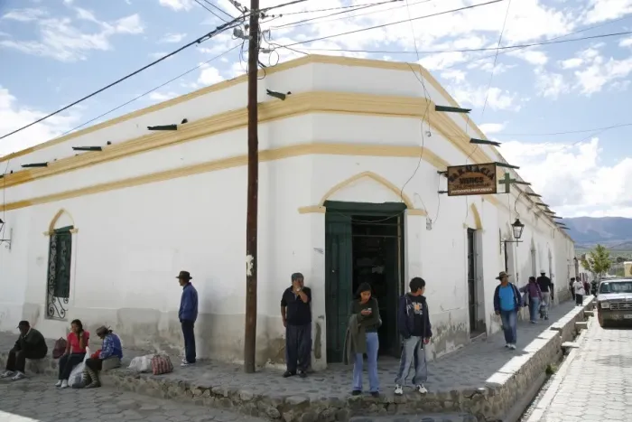 Framed Print : Street scene in Cachi, Salta Province, Argentina, South America Framed Print : Street scene in Cachi, Salta Province, Argentina, South America