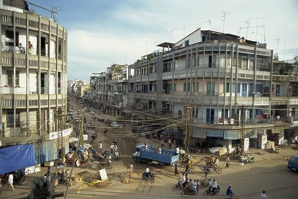 Street scene in the centre of the city of Phnom Penh, Cambodia, Indochina