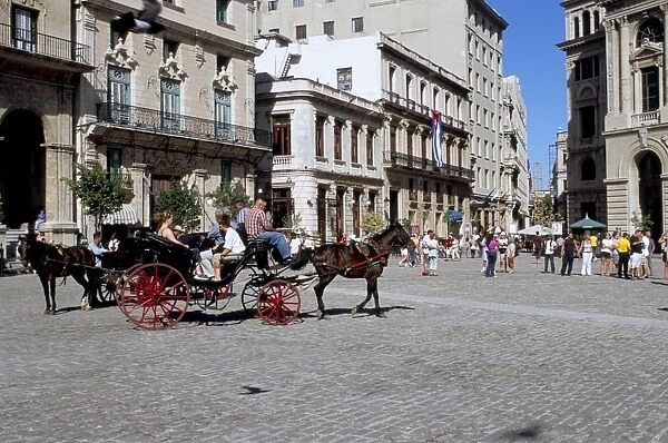 Street scene with horse and carriage, Havana, Cuba, West Indies, Central America