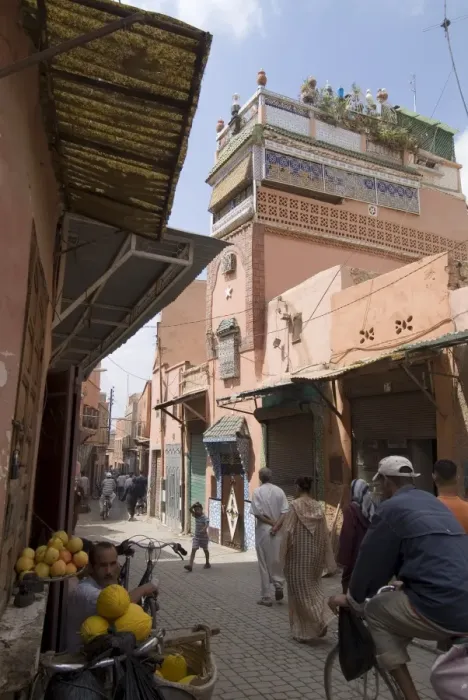 Framed Print : Street scene near the Bab Debbagh Framed Print : Street scene near the Bab Debbagh