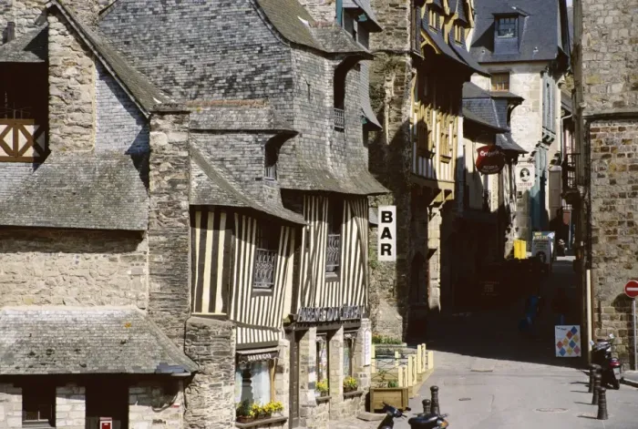 Framed Print : Street scene, Old Town, Vitre, Ille-et-Vilaine, Brittany, France, Europe Framed Print : Street scene, Old Town, Vitre, Ille-et-Vilaine, Brittany, France, Europe