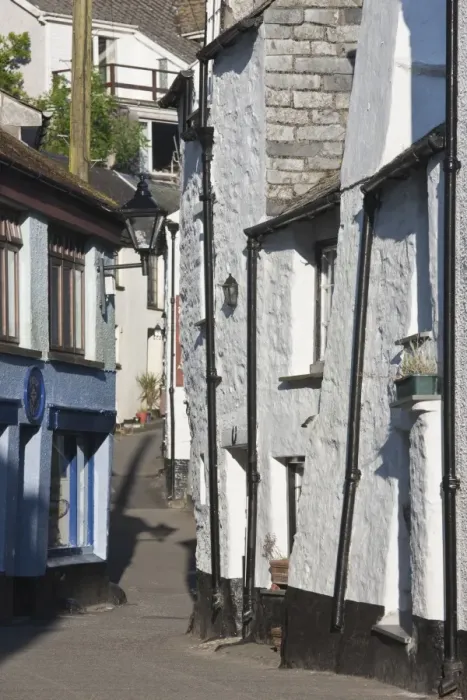 Framed Print : Back streets in Looe, Cornwall, England, United Kingdom, Europe Framed Print : Back streets in Looe, Cornwall, England, United Kingdom, Europe