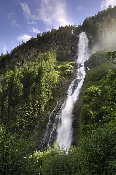 Stuibenfall, Tyrols highest waterfall, Otztal valley, Tyrol, Austria, Europe