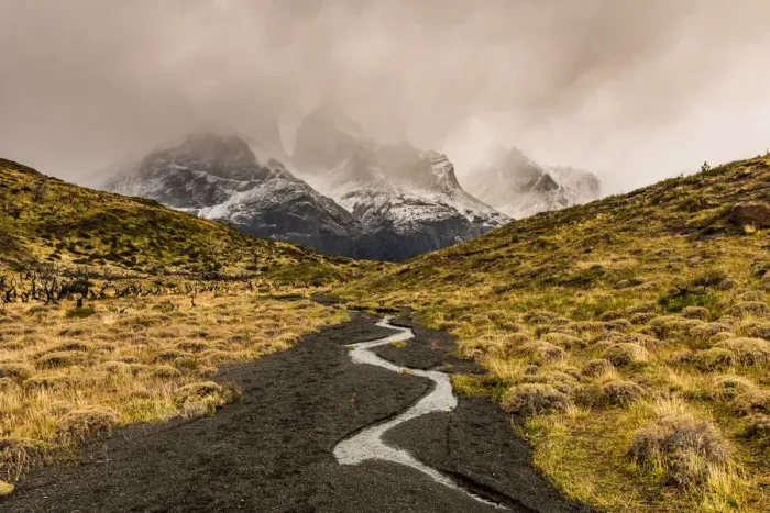 Framed Print : Stunning mountain scenery, Chile, South America Framed Print : Stunning mountain scenery, Chile, South America