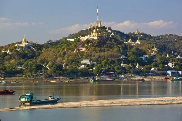 Stupas on Sagaing Hill and Ayeyarwady River, Sagaing, near Mandalay, Myanmar (Burma), Asia