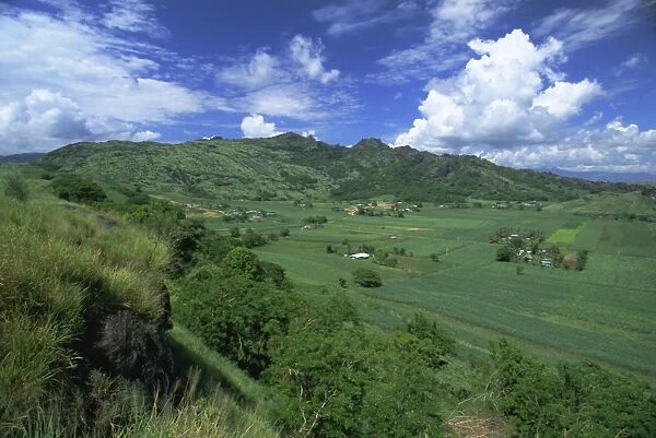 Sugar cane and hills at Lomolomo, between Lautoka and Nadi on west coast