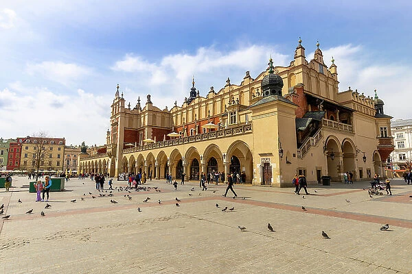 Sukiennice Cloth Hall, Main Market Square, UNESCO World Heritage Site, Krakow, Poland, Europe