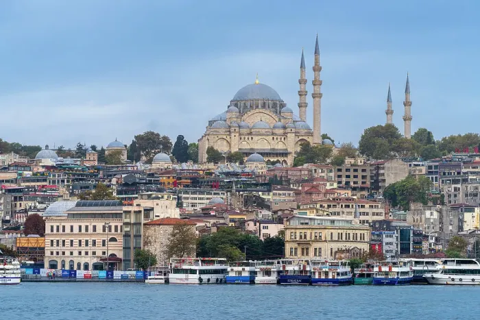Framed Print : Suleymaniye Mosque and boats on Golden Horn, UNESCO, Fatih District, Istanbul Province, Turkey, Europe Framed Print : Suleymaniye Mosque and boats on Golden Horn, UNESCO, Fatih District, Istanbul Province, Turkey, Europe