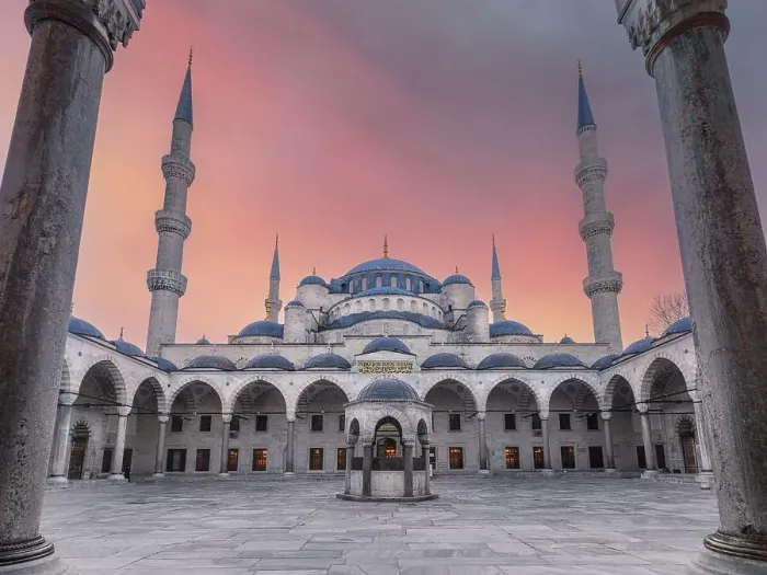 Framed Print : Sultanahmet camii (Blue Mosque) at sunrise, UNESCO World Heritage Site, Istanbul, Turkey, Europe
