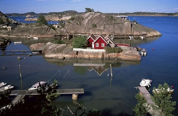 Summer cottage on the west side of Sandefjordsfjord