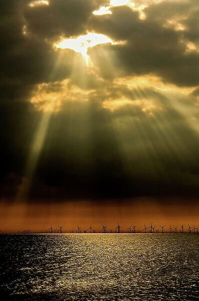 Sunrays from Walney Island on the Cumbrian Coast, Furness Peninsula, Cumbria, England, United Kingdom, Europe