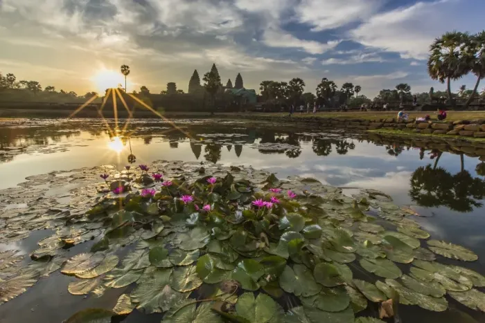 Framed Print : Sunrise over Angkor Wat, Angkor, UNESCO World Heritage Site, Siem Reap Province, Cambodia, Indochina, Southeast Asia, Asia Framed Print : Sunrise over Angkor Wat, Angkor, UNESCO World Heritage Site, Siem Reap Province, Cambodia, Indochina, Southeast Asia, Asia
