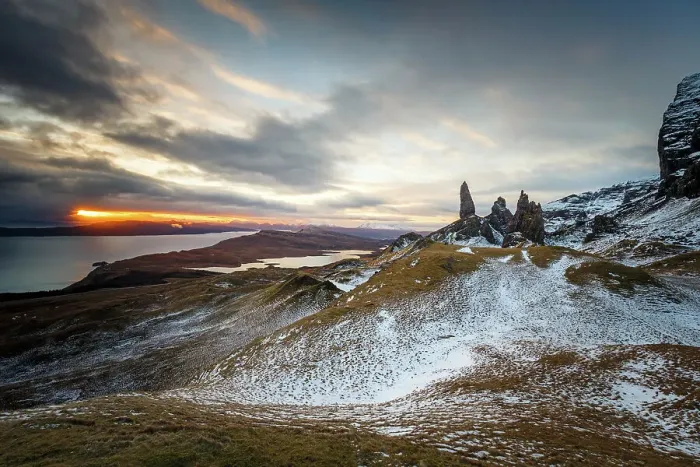Framed Print : Sunrise breaks through on to a wintery landscape at the Old Man of Storr, Isle of Skye Framed Print : Sunrise breaks through on to a wintery landscape at the Old Man of Storr, Isle of Skye
