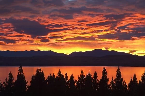 Sunrise, Lake Pukaki
