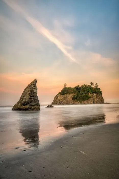 Framed Print : Sunrise at Ruby Beach in Olympic National Park, UNESCO World Heritage Site Framed Print : Sunrise at Ruby Beach in Olympic National Park, UNESCO World Heritage Site