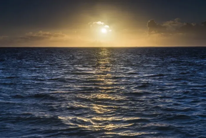 Framed Print : Sunrise on the tropical, pacific island of Rarotonga, Cook Islands, South Pacific Framed Print : Sunrise on the tropical, pacific island of Rarotonga, Cook Islands, South Pacific