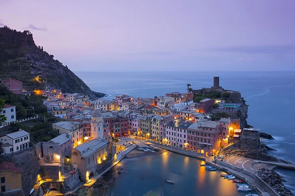 Sunrise at Vernazza, Cinque Terre, UNESCO World Heritage Site, Liguria, Italy, Europe