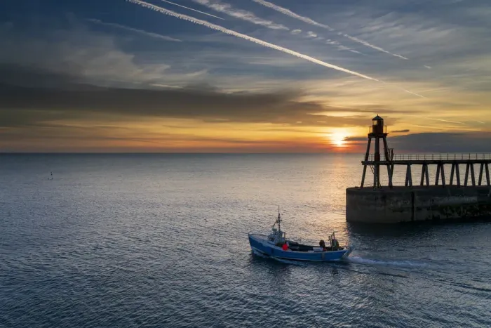 Framed Print : Sunrise over Whitby harbour and River Esk in mid-September 2018 Framed Print : Sunrise over Whitby harbour and River Esk in mid-September 2018