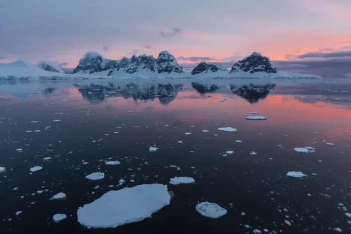 Framed Print : Sunrise over Wiencke Island in the Neumayer Channel, Antarctica, Polar Regions Framed Print : Sunrise over Wiencke Island in the Neumayer Channel, Antarctica, Polar Regions