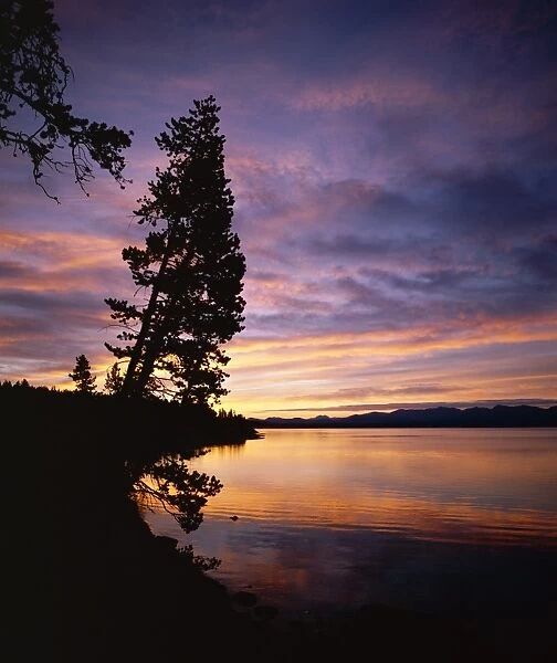 Sunrise, Yellowstone Lake