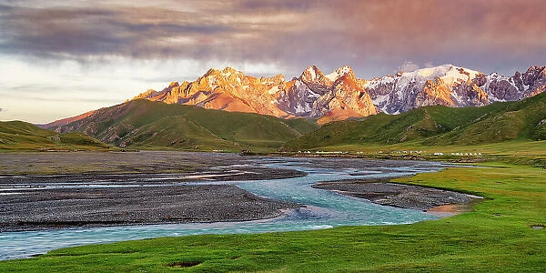 Sunset over the Central Tian Shan Mountains and glacier river, Kurumduk valley, Naryn province, Kyrgyzstan, Central Asia, Asia