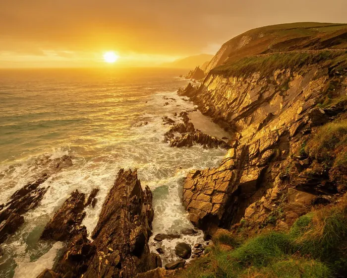 Framed Print : Sunset over Coumeenoole, Dingle Peninsula, County Kerry, Munster, Republic of Ireland (Eire), Europe Framed Print : Sunset over Coumeenoole, Dingle Peninsula, County Kerry, Munster, Republic of Ireland (Eire), Europe