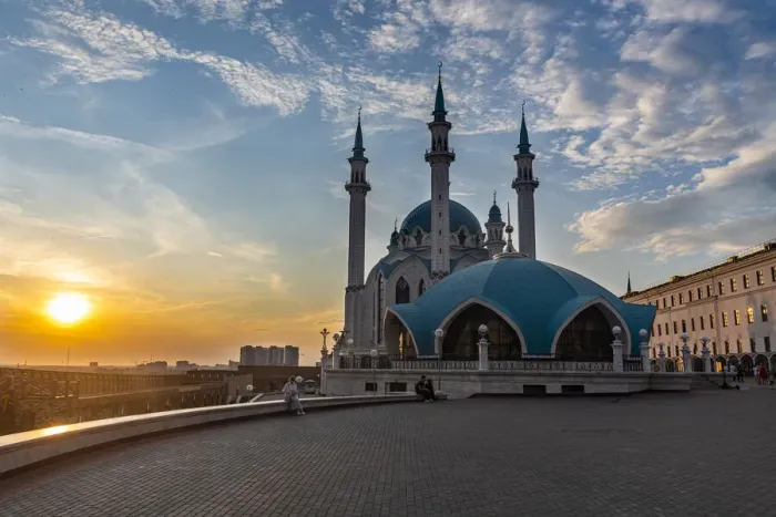 Framed Print : Sunset over the Kul Sharif Mosque, UNESCO World Heritage Site, Kazan Framed Print : Sunset over the Kul Sharif Mosque, UNESCO World Heritage Site, Kazan