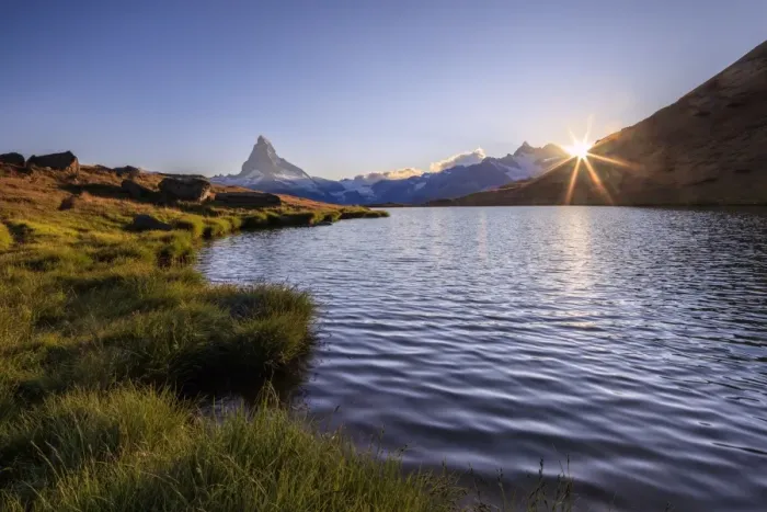 Framed Print : Sunset at Lake Stellisee, with the Matterhorn in the background, Zermatt, Pennine Alps Framed Print : Sunset at Lake Stellisee, with the Matterhorn in the background, Zermatt, Pennine Alps
