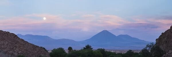 Sunset at Licancabur Volcano, 5, 920m and Juriques Volcano, 5704m, stratovolcanos