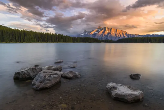 Framed Print : Sunset over Mount Rundle at Two Jack Lake, Banff National Park, UNESCO World Heritage Framed Print : Sunset over Mount Rundle at Two Jack Lake, Banff National Park, UNESCO World Heritage