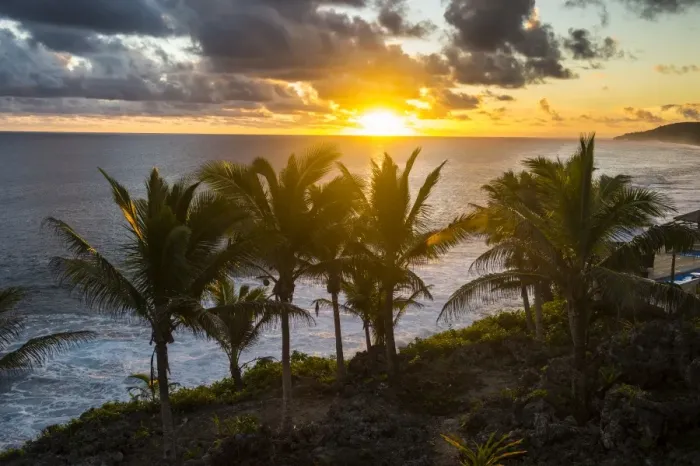 Framed Print : Sunset in Niue, South Pacific, Pacific Framed Print : Sunset in Niue, South Pacific, Pacific