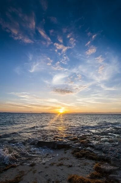 Sunset over the ocean, Beachcomber Island, Mamanucas Islands, Fiji, South Pacific, Pacific