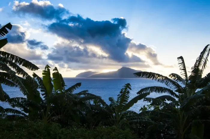Framed Print : Sunset over Ofu Island, Manua Island group, American Samoa, South Pacific, Pacific Framed Print : Sunset over Ofu Island, Manua Island group, American Samoa, South Pacific, Pacific