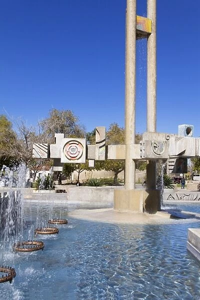 Sunset Park Fountain, Tucson, Arizona, United States of America, North America