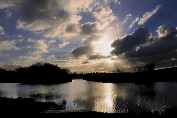Sunset over the River Avon, Welford on Avon, Warwickshire, England, United Kingdom