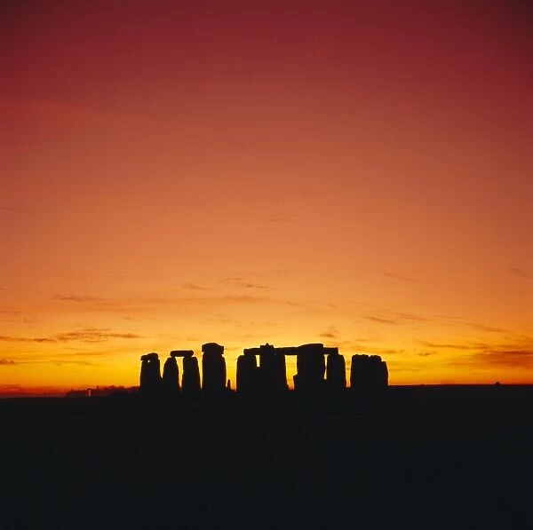 Sunset, Stonehenge, Wiltshire, England, UK, Europe