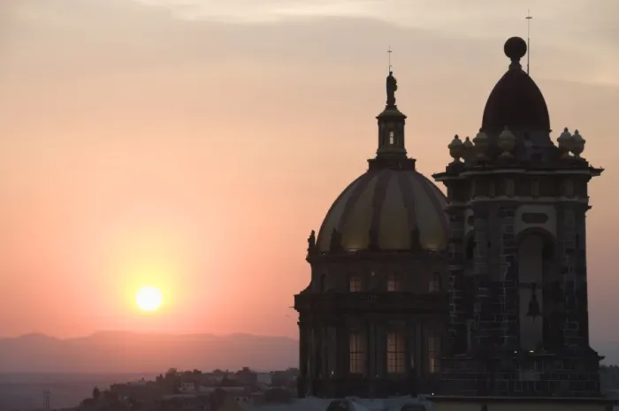 Framed Print : Sunset behind the Templo de la Concepcion, a chuch in San Miguel de Allende (San Miguel) Framed Print : Sunset behind the Templo de la Concepcion, a chuch in San Miguel de Allende (San Miguel)