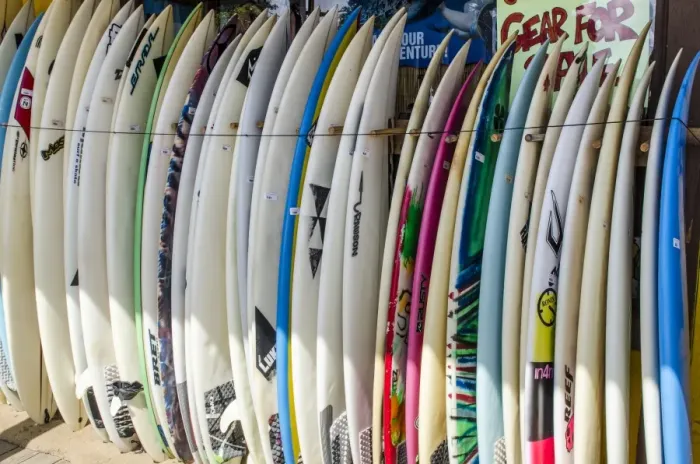 Framed Print : Surf shop in Haleiwa, North Shore Oahu, Hawaii, United States of America, Pacific Framed Print : Surf shop in Haleiwa, North Shore Oahu, Hawaii, United States of America, Pacific