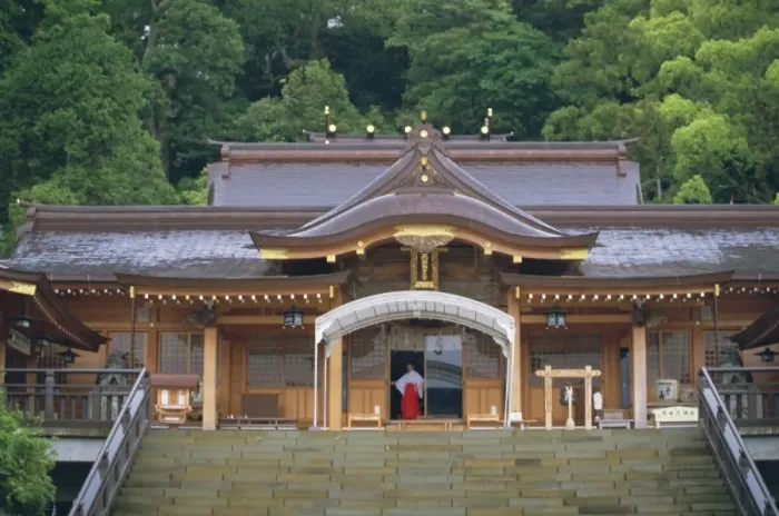 Framed Print : Suwa shrine Framed Print : Suwa shrine