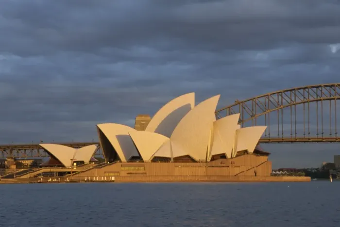 Framed Print : The Sydney Opera House and harbour, Sydney, New South Wales, Australia, Pacific Framed Print : The Sydney Opera House and harbour, Sydney, New South Wales, Australia, Pacific