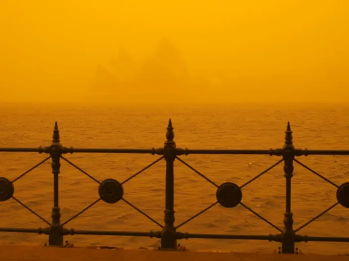 Framed Print : Sydney Opera House during red dust storm, Sydney, New South Wales, Australia, Pacific Framed Print : Sydney Opera House during red dust storm, Sydney, New South Wales, Australia, Pacific